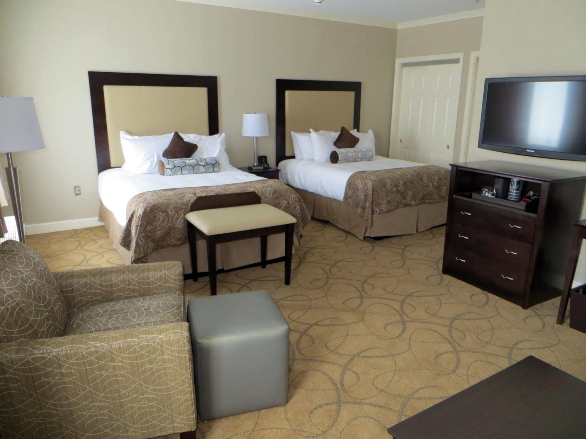 The Marcum Hotel & Conference Center Oxford Exterior foto