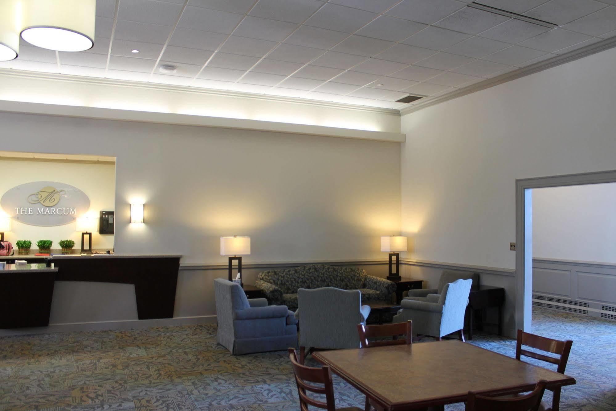 The Marcum Hotel & Conference Center Oxford Exterior foto